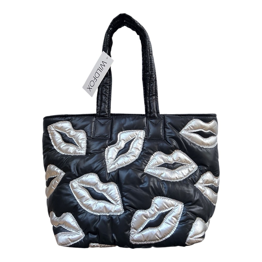 WILDFOX Black Puffer Tote Quilted Silver Lips Overnight Travel Bag‎ NWT